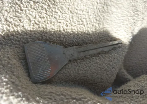 1998 Nissan Frontier King Cab Xe/King Cab Se from USA, damaged, VIN 1N6DD26S8WC362964